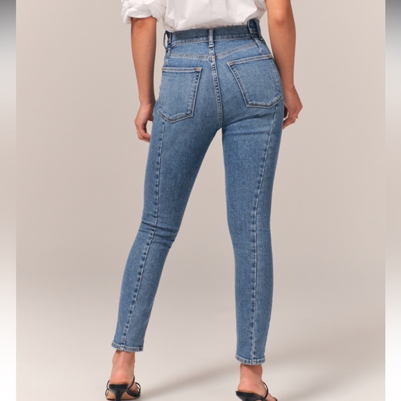 A&F Curve Love Super Skinny Ankle High Rise Jean - Picture 7 of 11